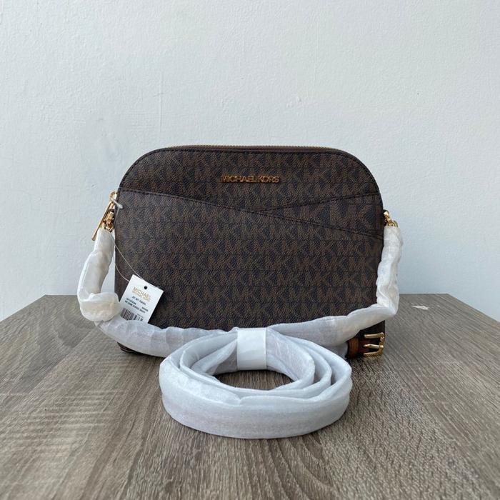 Michael Kors Jet Set Travel Dome Medium Crossbody Brown Signature