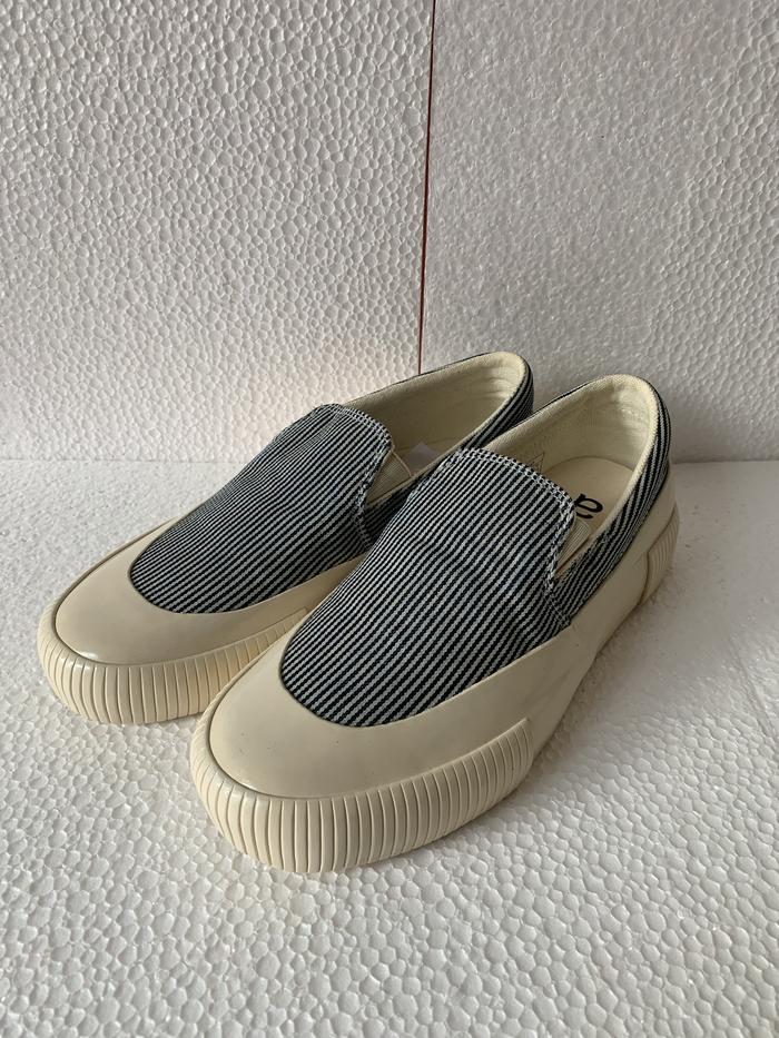 Sepatu Wanita Arise size 39