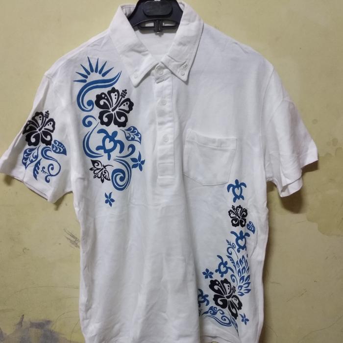 kaos polo motif batik