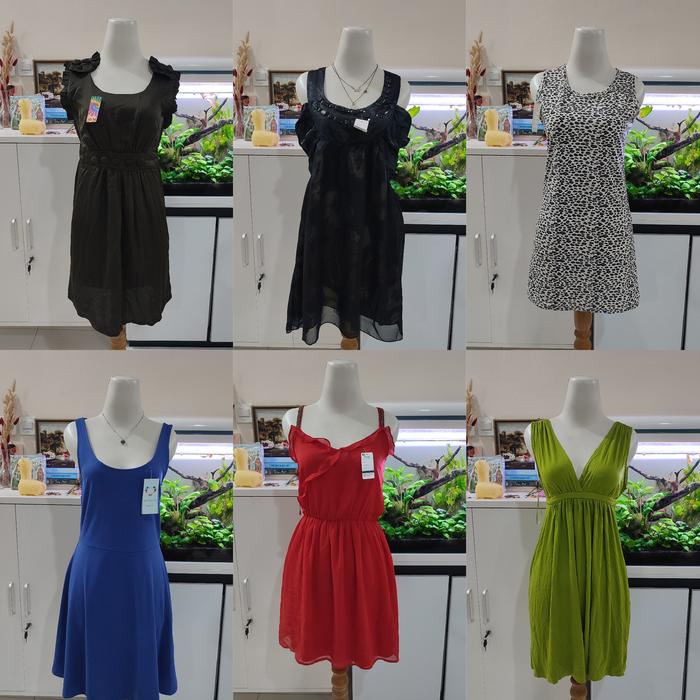 preloved dress wanita tanpa lengan sexy murah bermerk bagus thrift