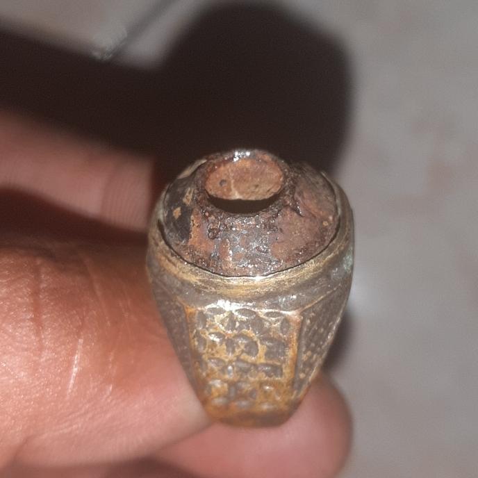 cincin kuno bermata wsi kursani combong