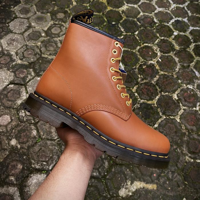 Size 41. Dr martens 1460 WG / not 1461 black smooth second origina