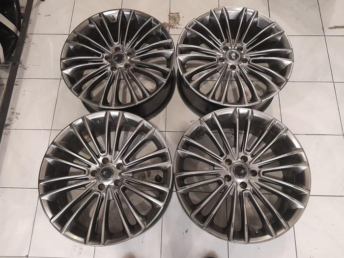 velg mobil bekas jf luxury ring 20x8,5 et 45 pcd 5x114