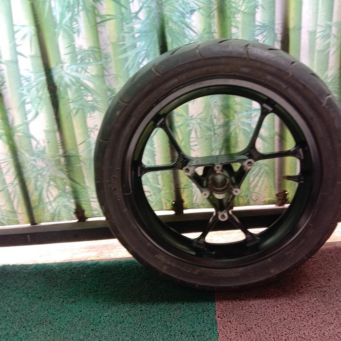 velg depan aerox 155 original bawaan motor plus ban