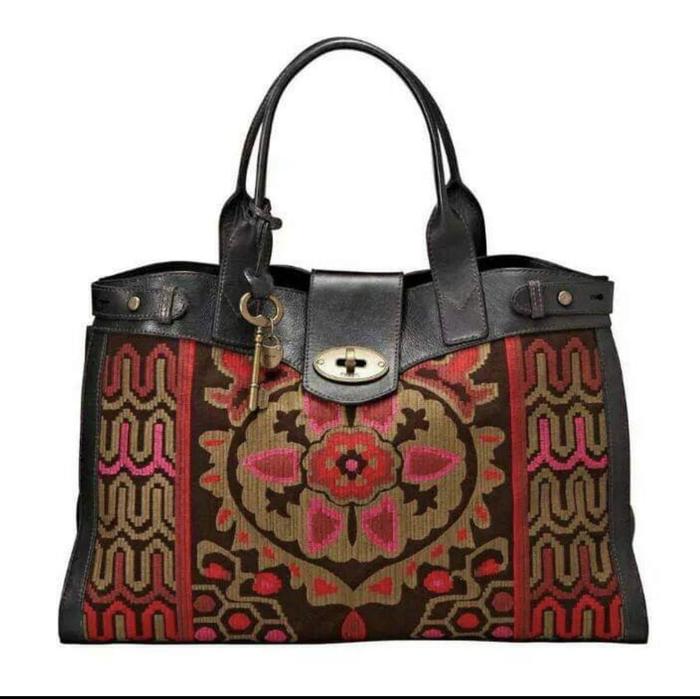 Fossil Vri Weekender