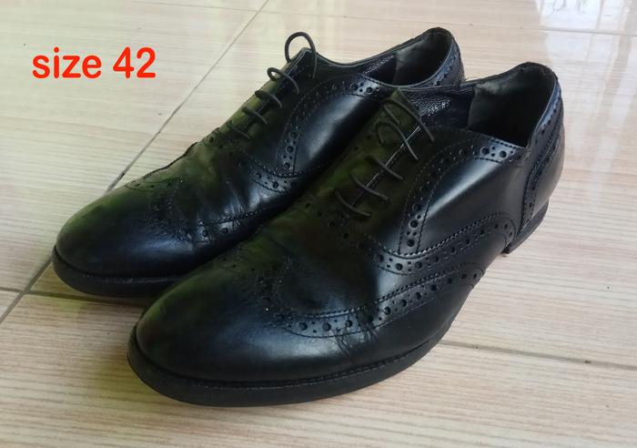 Sepatu Daks Original Second size 42