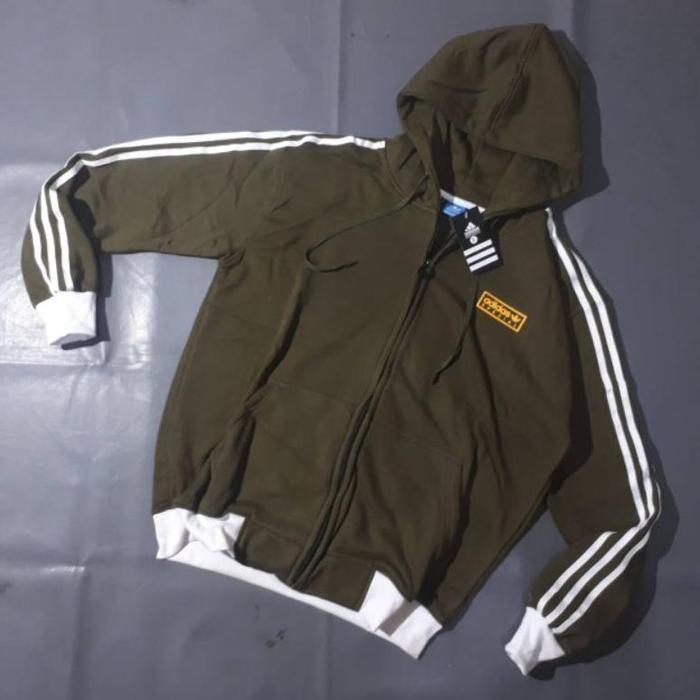 JAKET ADIDAS SPEZIAL OUTFIT CASUAL PRODUCTION.
