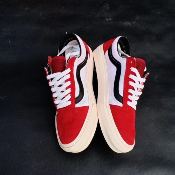 Sepatu vans old school merah putih made in china 39-43