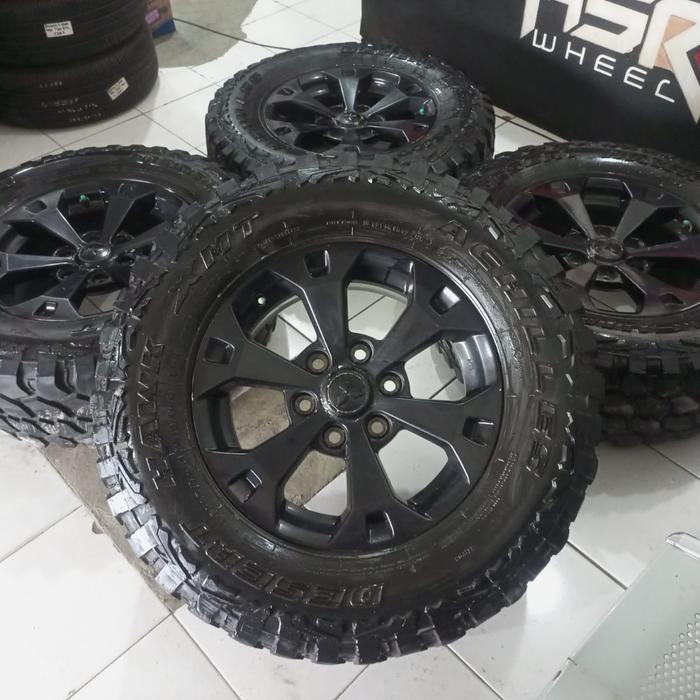 VELG MOBIL BEKAS PAJERO RING 17 + BAN MT