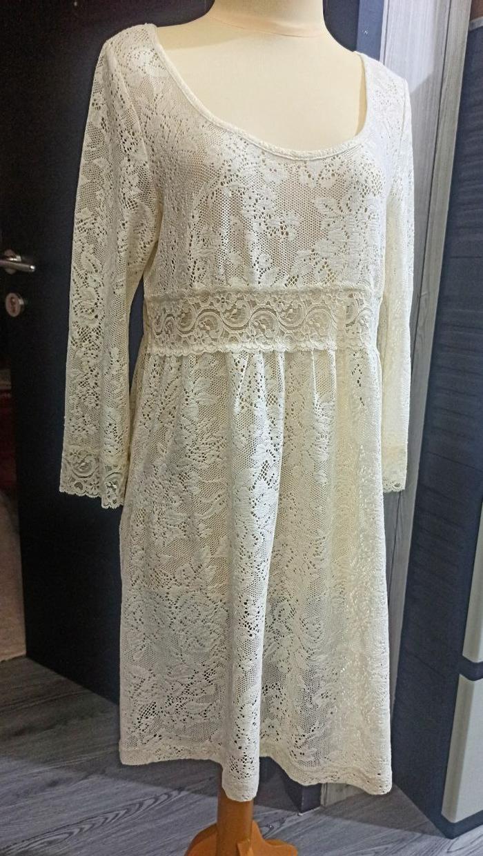 Japan Thrift midi dress brukat renda putih