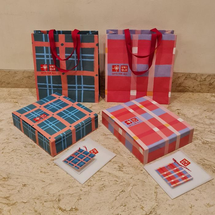 1Set UNIQLO Gift Set Box+PaperBag +Dustbag+GreetingCard+Sticker Authen