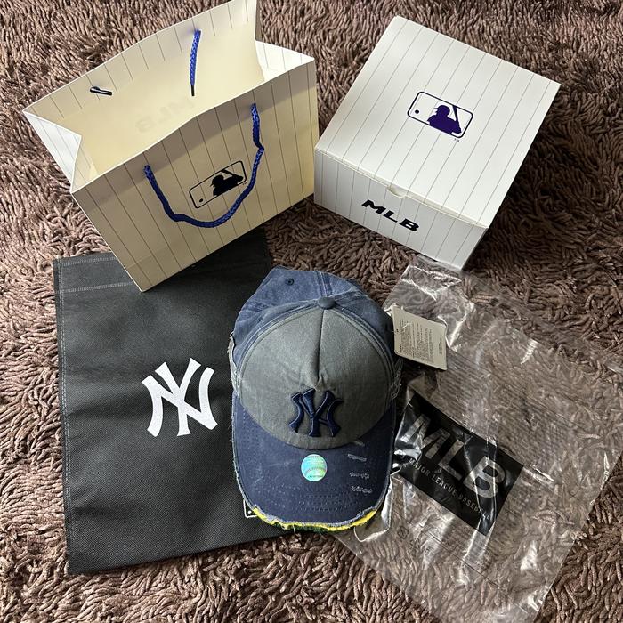 Cap MLB NY Ripped Denim Jeans Unissz
