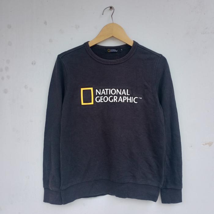 sweater crewneck national geographic natgeo second