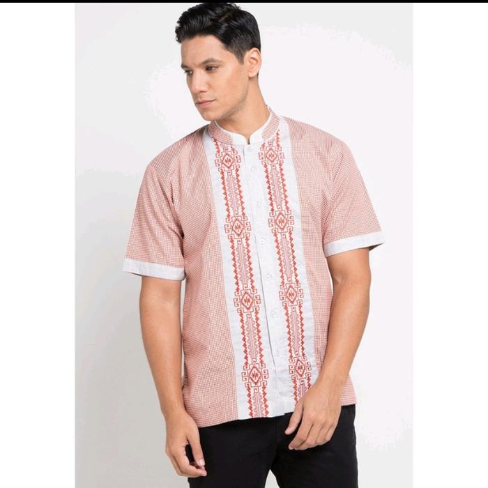 Izzue koko pendek red