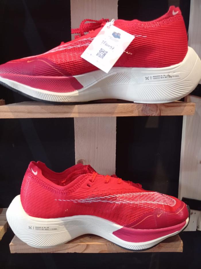 Sepatu Nike Zoom X (Merah)