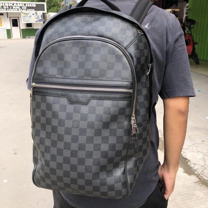 Lv backpack damier