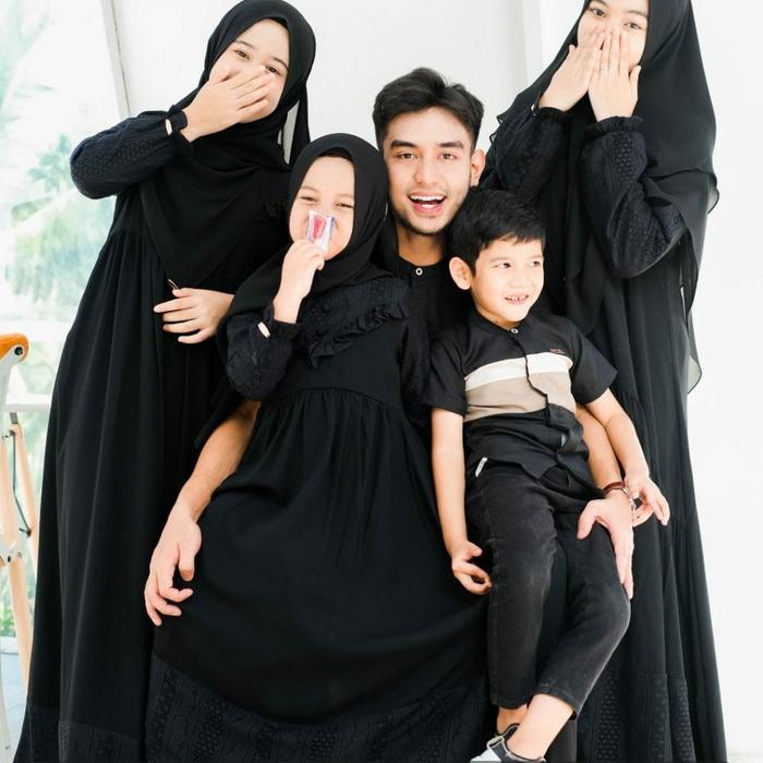 Gamis dewasa sarimbit keluarga hagia shopia ORI by uwais
