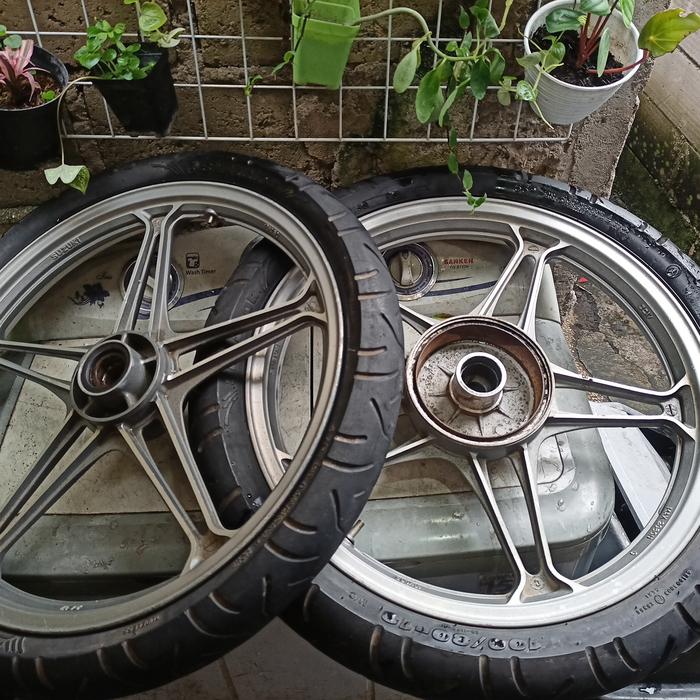 Velg thunder suzuki tunder custom japstyle caferacer tracker dll t