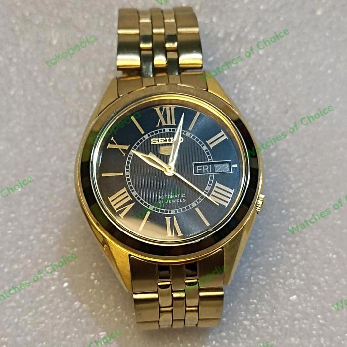 Seiko 5 Automatic Movt 7S26 Gold mint Condition