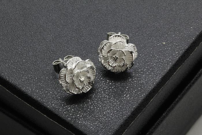 GIWANG MAWAR GIWANG BUNGA ANTING PERAK 925 HANDMADE BALI