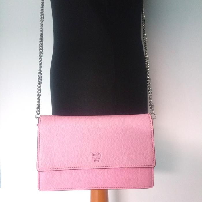 Tas Sling wanita MCM / Sling hp branded/ tas brended Import