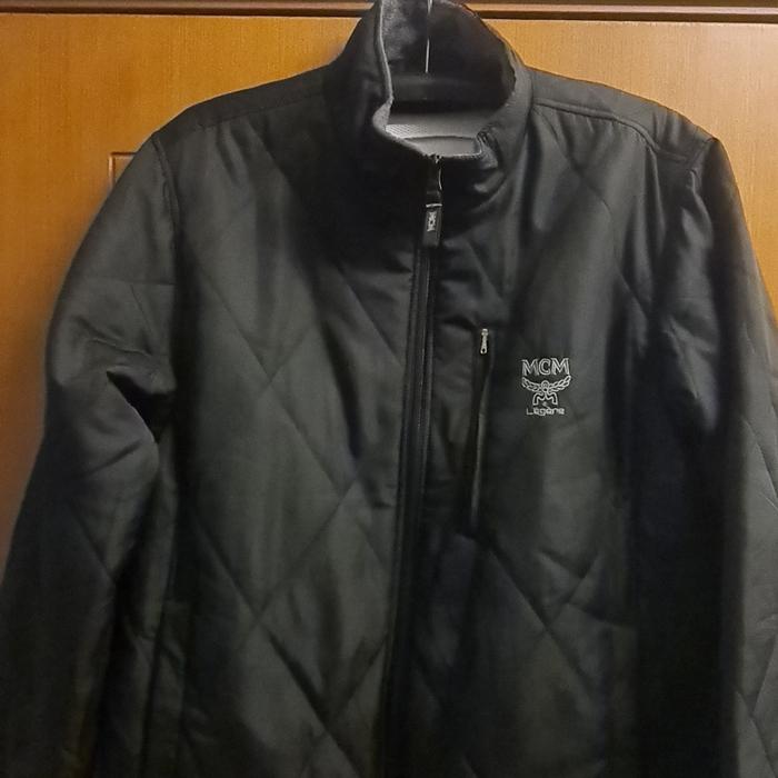 jaket MCM