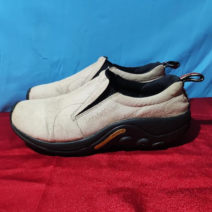 Sepatu Outdoor Slipon Merrell size 44