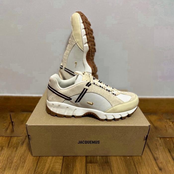 nike air humara jacquemus