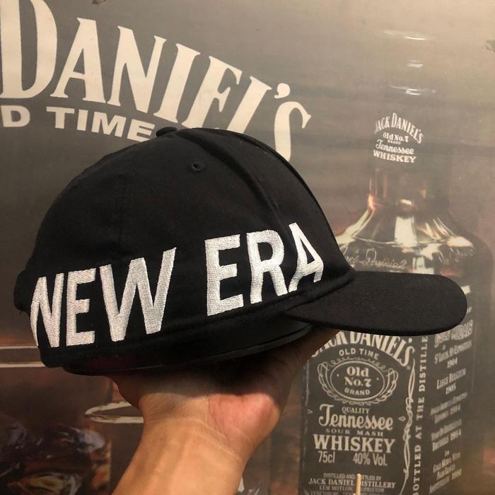 Topi NEW ERA BIG SCRIPT thrift nba stussy starter nike adidas vintage