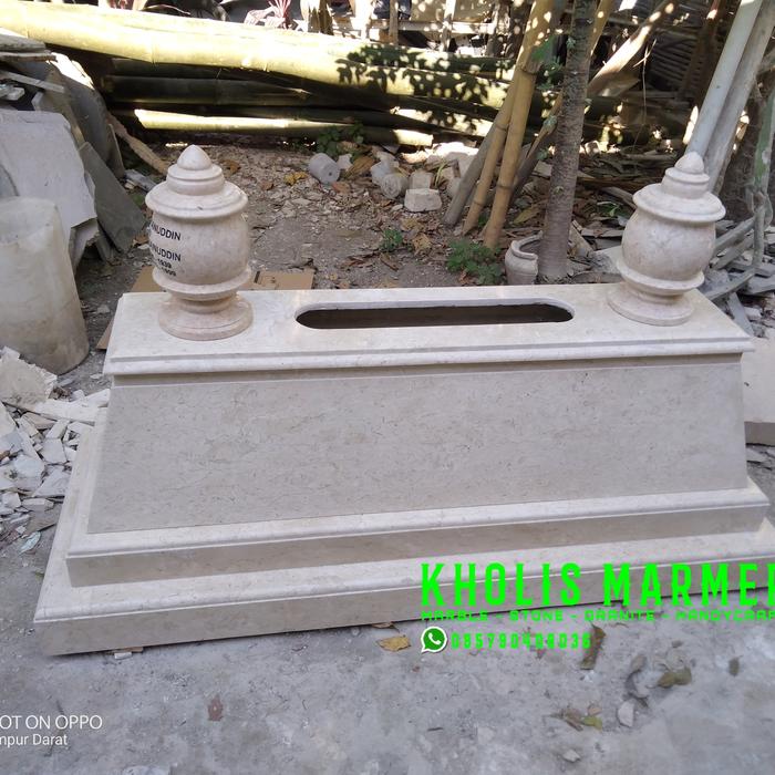 Makam Kijingan Model Mataram Full Batu Marmer