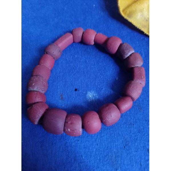 Gelang terakota kuno Era majapahit
