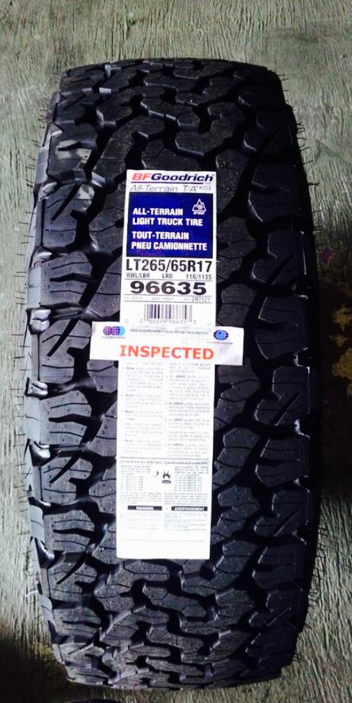 ban mobil bfgoodrich 265 65 17 AT KO2 265/65 r17 list putih 265/65r17