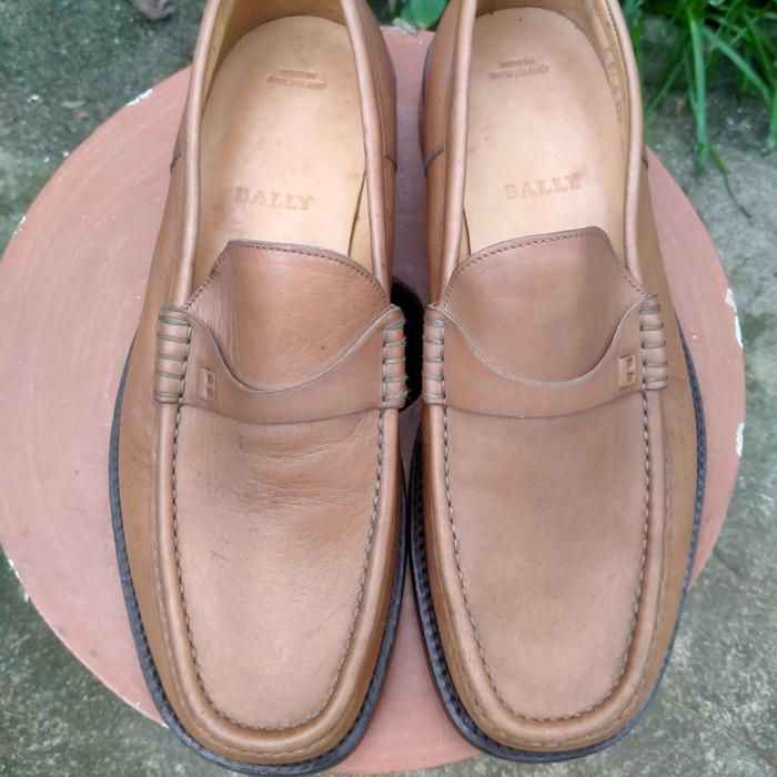 Sepatu Second Pantofel Slip On Bally Swisszerland Size 6