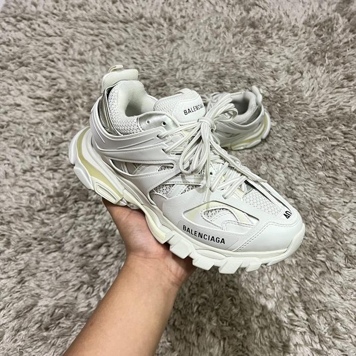 BALENCIAGA TRACK TRIPLE WHITE SNEAKERS EUR 40 Fit 41-42 AUTHENTIC 100%