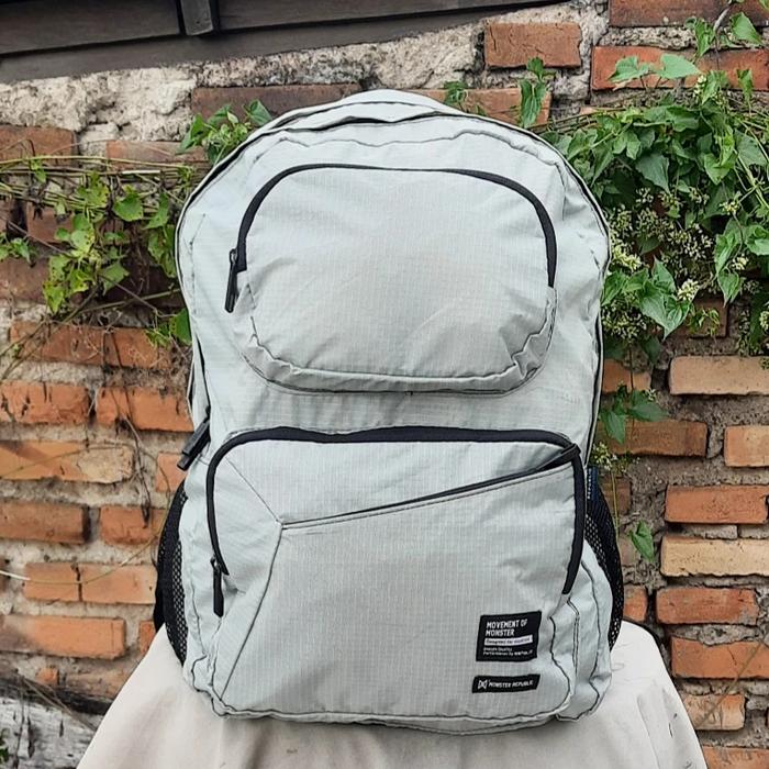 monster republic backpack / ransel