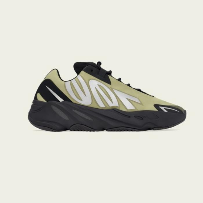 Adidas Yeezy 700 MNVN Resin