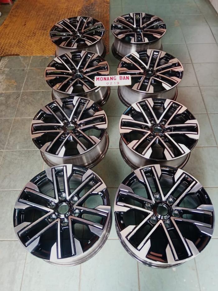 Velg original pajero 2021