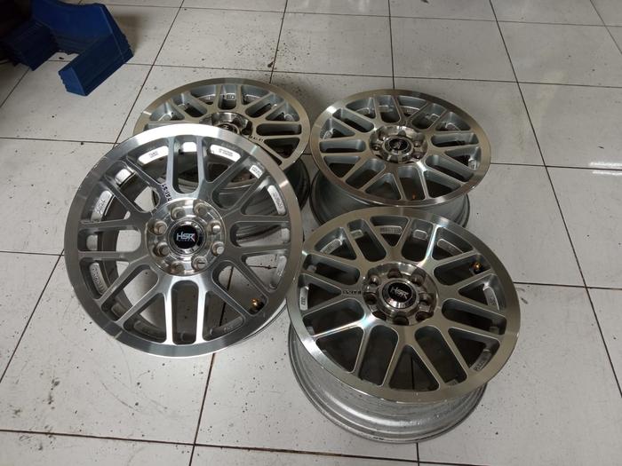 Velg Mobil Bekas Ring 15 RAI-S1 Lebar 6,5 Lubang Baut 4