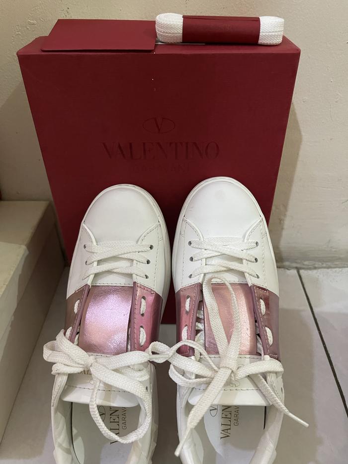valentino garavani sneakers