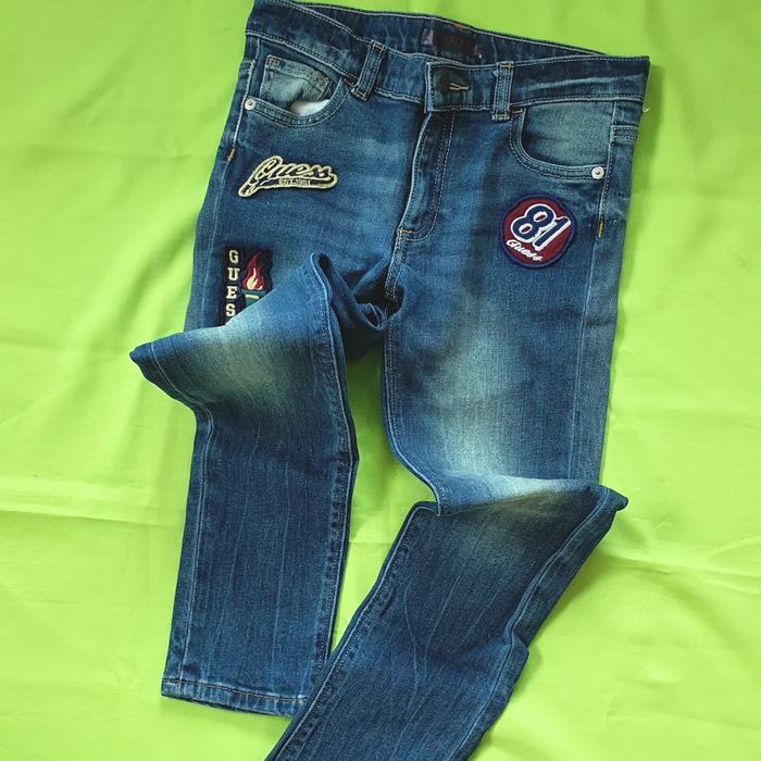 Jean Anak merek Guess