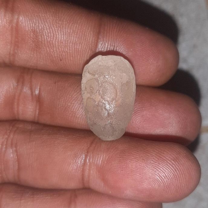 batu mustika air banyu mili