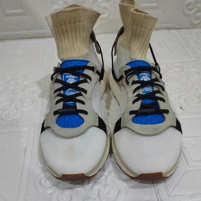 Sneaker Adidas x Alexander Wang Boost size 43 Made in China Original