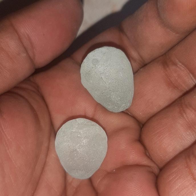 sepasang mustika langka batu mustika air