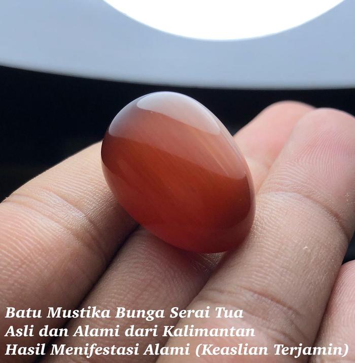 Batu Mustika Bunga Serai Tua Asli Dan Langka dari Kalimantan