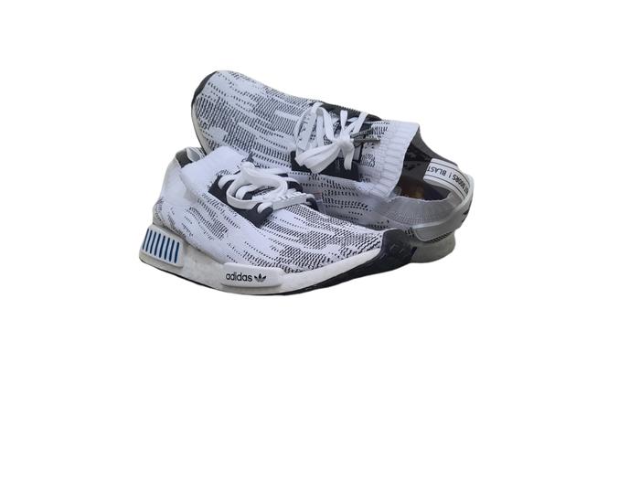 Sale adidas ORIGINALS NMD_R1 Star Wars Shoes Pria Putih FY2457 Size 42