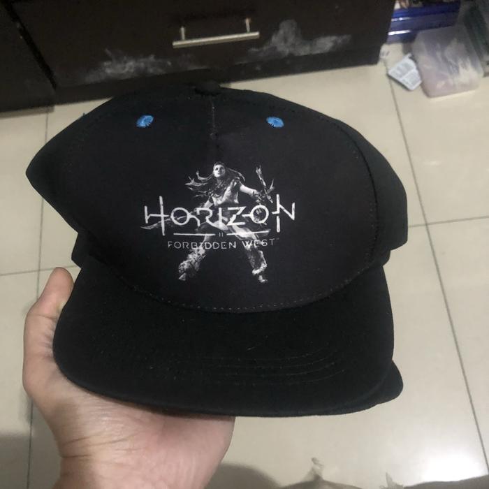 Topi snapback cap hat horizon forbidden west official merchandise