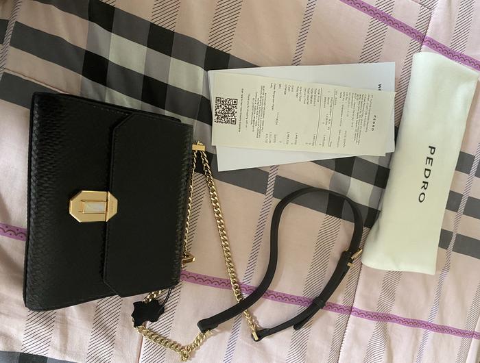 pedro original tas kecil hitam harga beli 1.317.000 sold