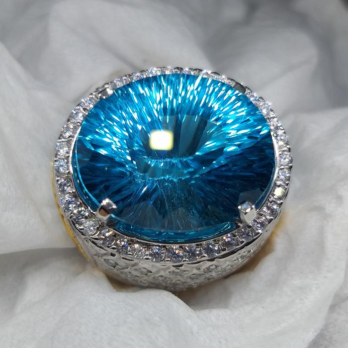 natural blue topaz Swiss blue memo sky lab