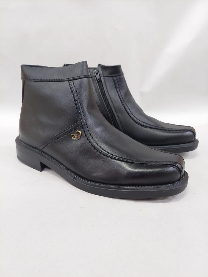 Sepatu Boot Kulit Pria by SCORPION -- Sepatu Kulit Pria -- 6822