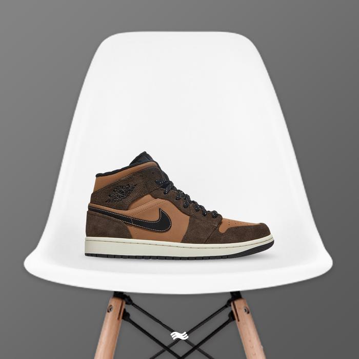 Air Jordan 1 Mid SE Dark Chocolate